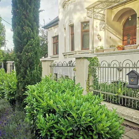 Апартаменты Kuria With Free Parking *