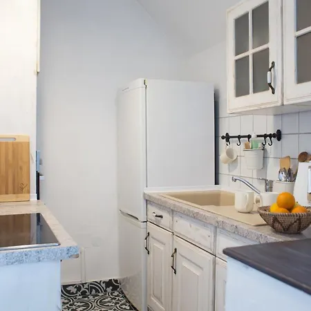 Kuria With Free Parking Appartamento *