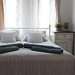 Apartment Kuria With Free Parking Budapest