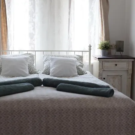 Apartment Kuria With Free Parking Budapest