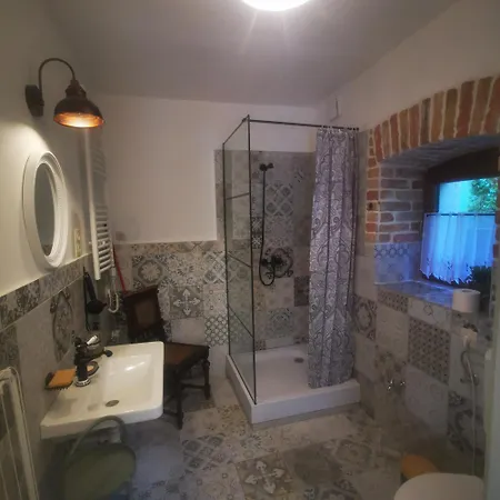 Kuria With Free Parking *