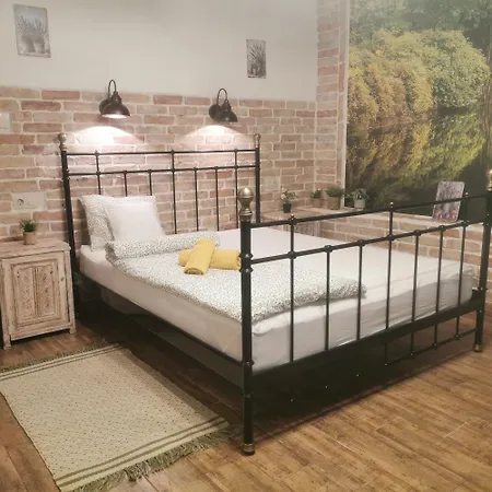 Apartman Kuria With Free Parking