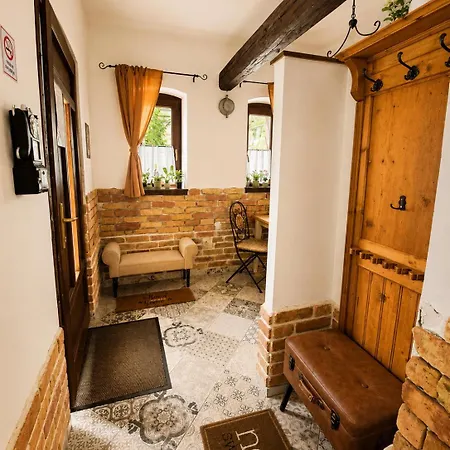 Apartment Kuria With Free Parking Budapest