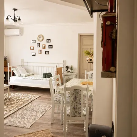 Apartment Kuria With Free Parking Budapest