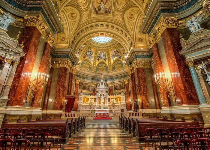 Kuria With Free Parking Apartament