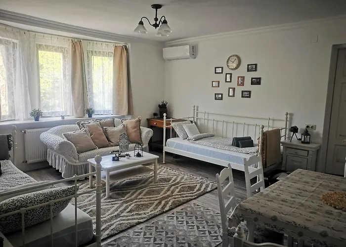 Kuria With Free Parking Apartament *