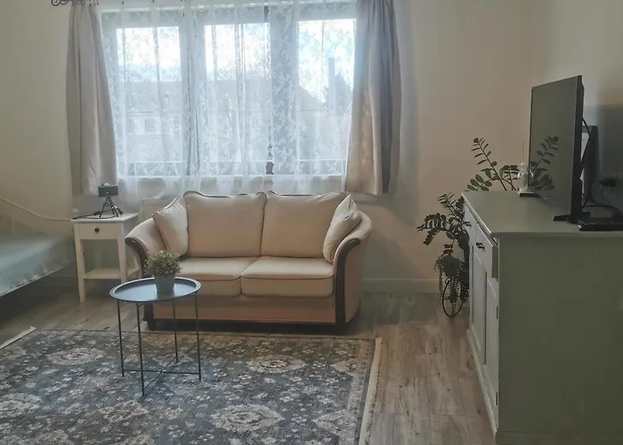 Kuria With Free Parking Apartament