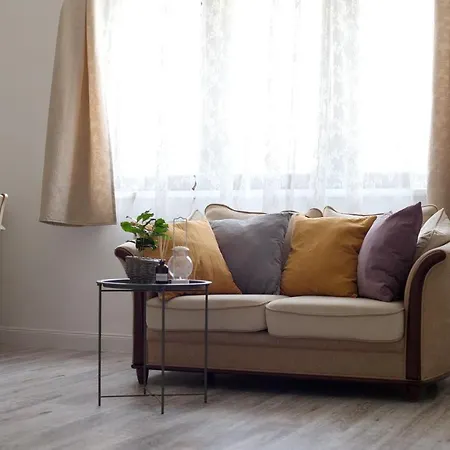 Kuria With Free Parking Apartment *