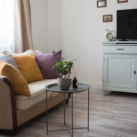 Apartment Kuria With Free Parking Budapest