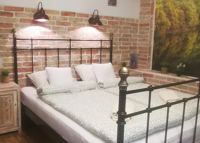 Kuria With Free Parking Appartamento Budapest